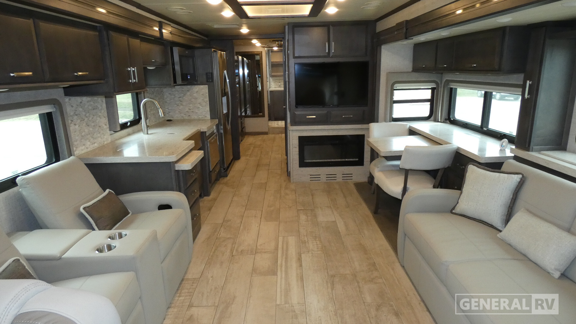 2022 Thor Motor Coach TUSCANY 40RT in north canton OH
