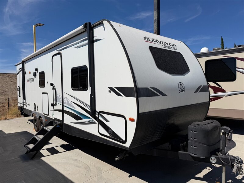 2022 Forest River SURVEYOR LEGEND 276BHLE in banning CA