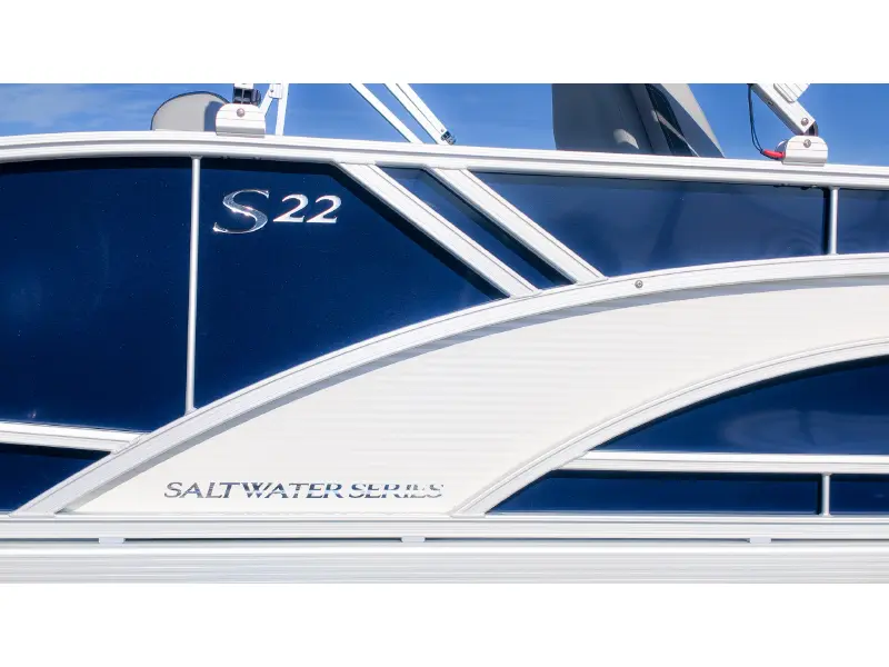 2027 Bennington 22 S SWINGBACK