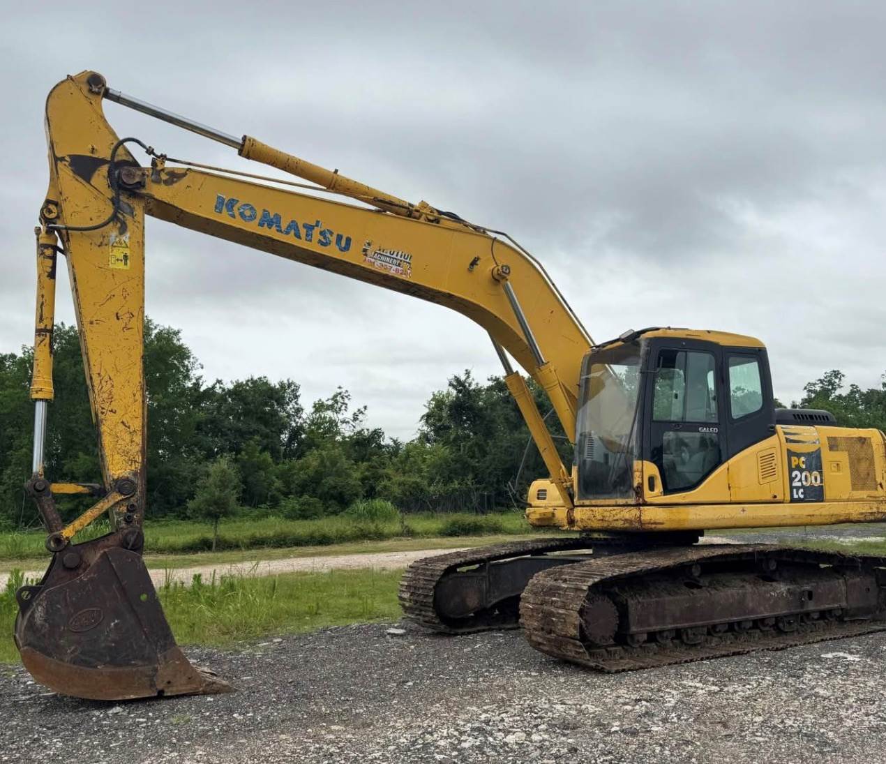 2006 Komatsu PC200LC-7 in Wayne, MI