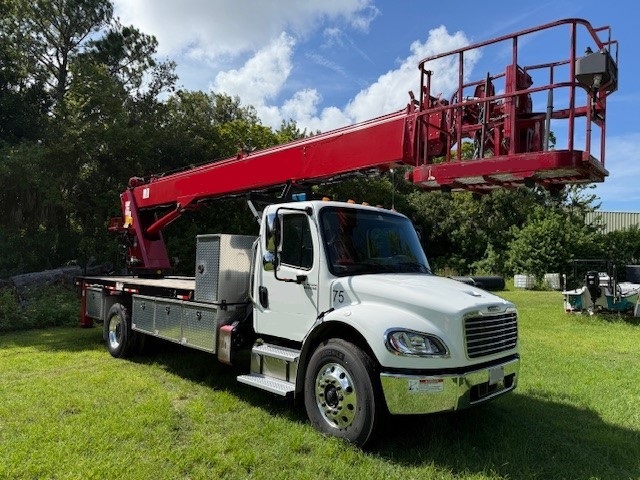 2022 Freightliner M2 106 in Sarasota, FL