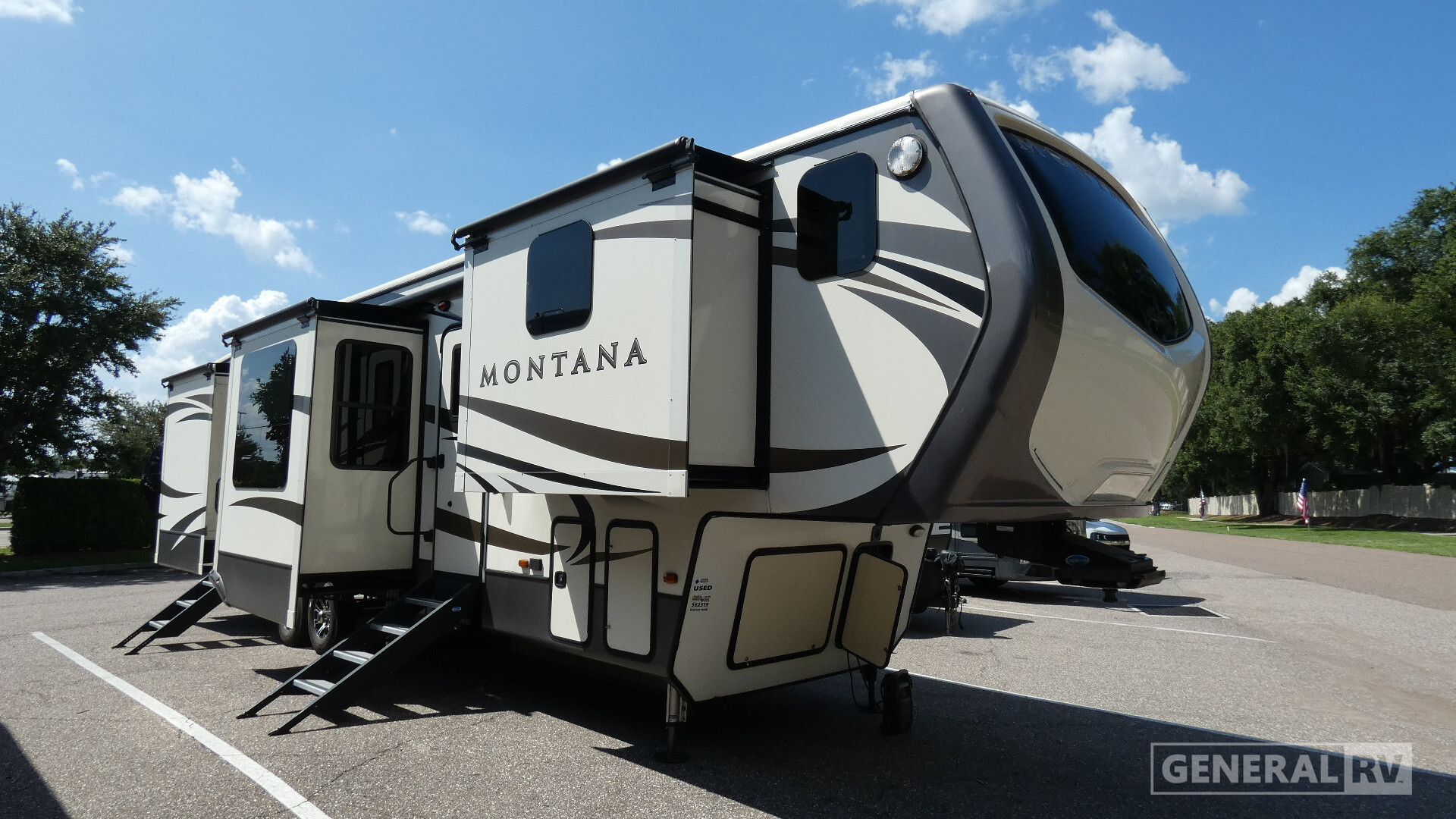 2017 Keystone MONTANA 3820FK in dover FL