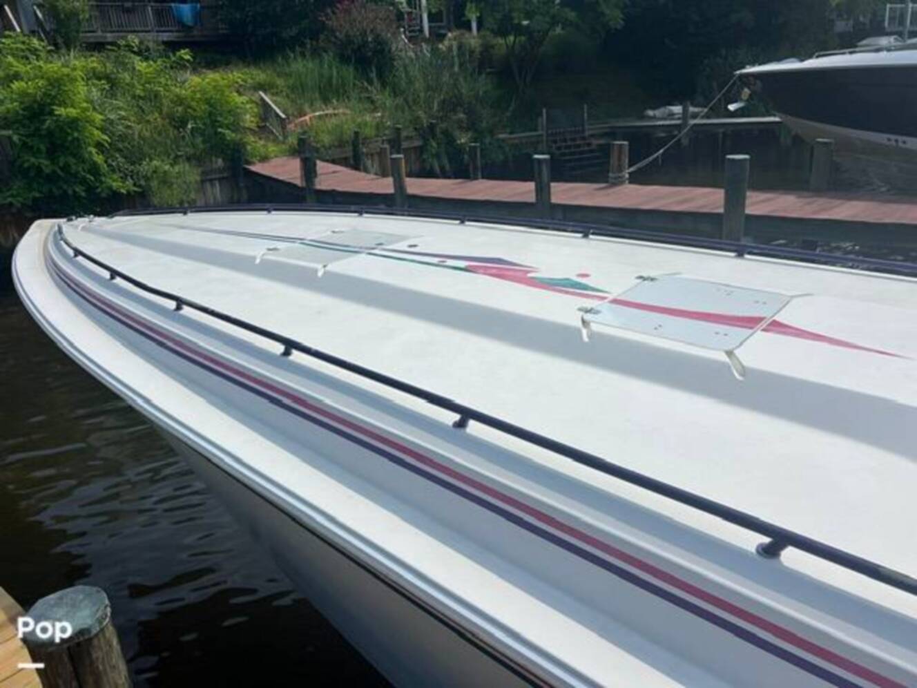 A photo of this 1998 Fountain Lightning 42