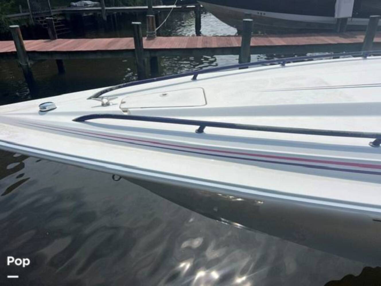 A photo of this 1998 Fountain Lightning 42