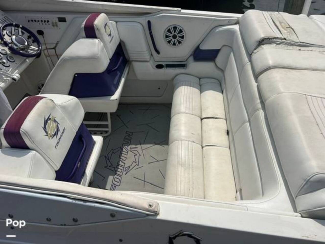 A photo of this 1998 Fountain Lightning 42