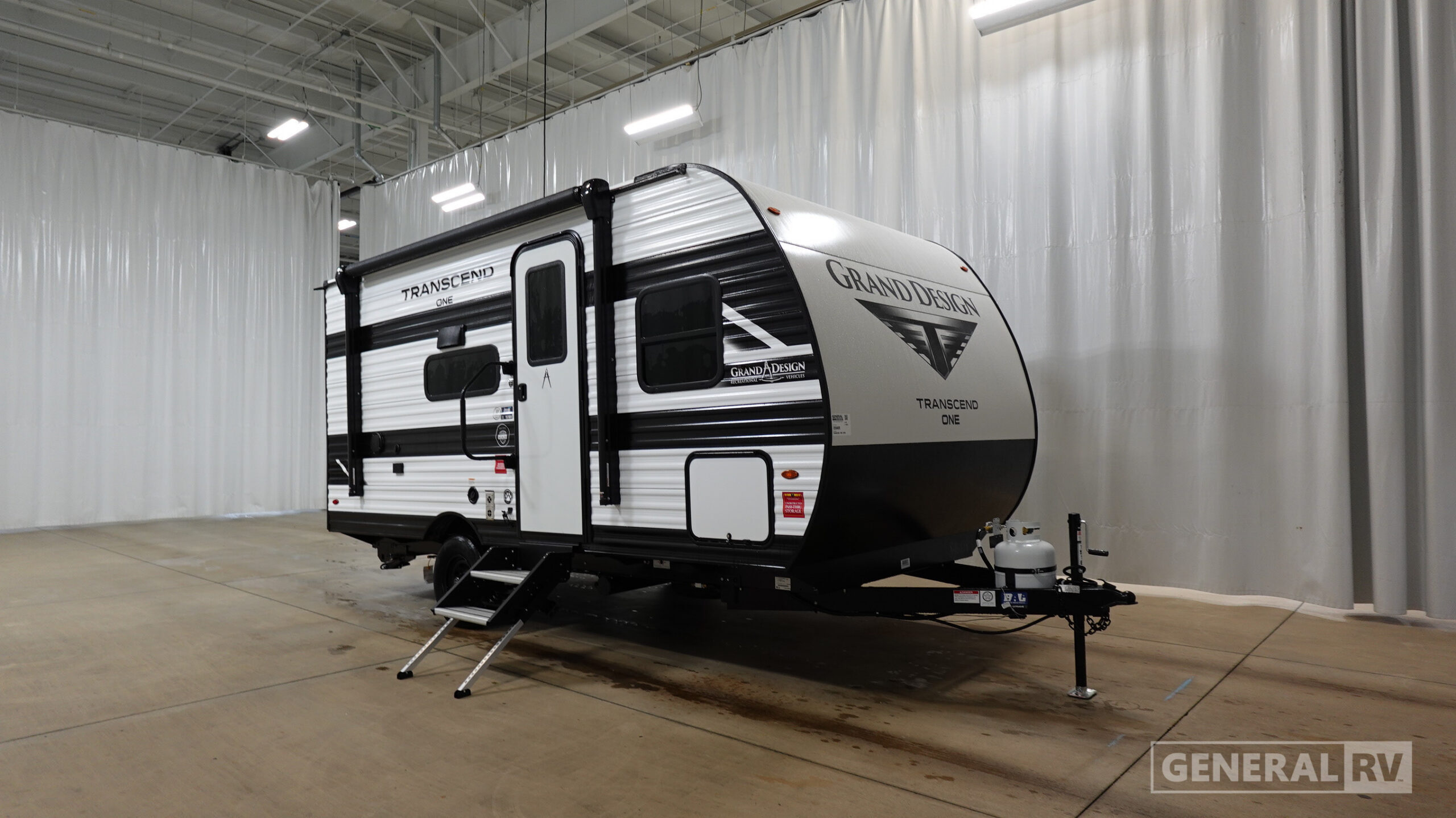 2027 Grand Design TRANSCEND-ONE 151BH in birch run MI