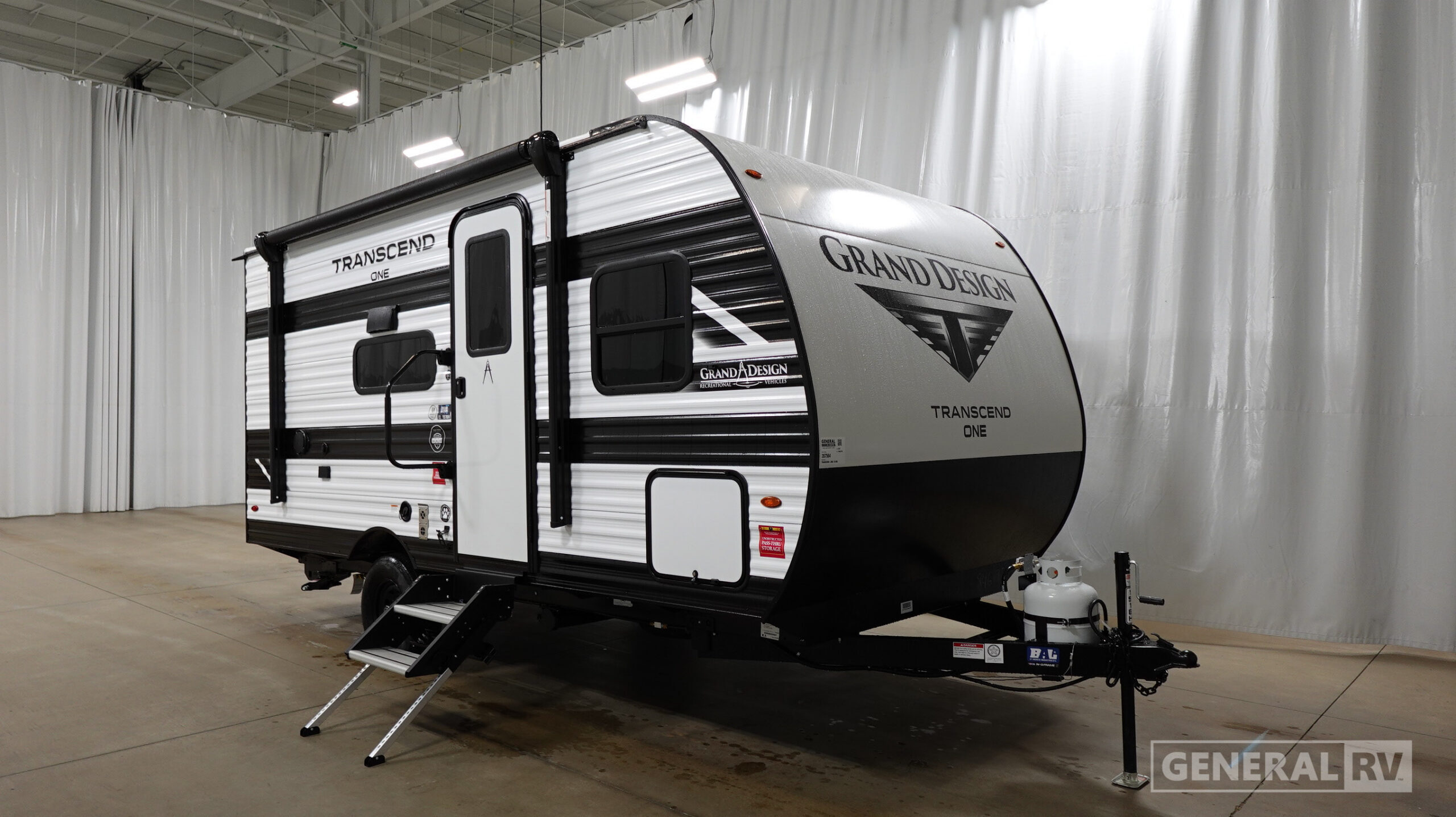 2027 Grand Design Transcend One 151BH in north canton OH