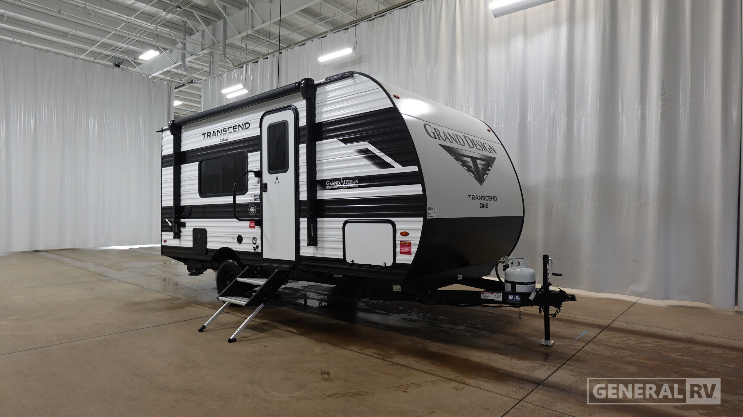 2027 Grand Design TRANSCEND ONE 151RB in birch run MI