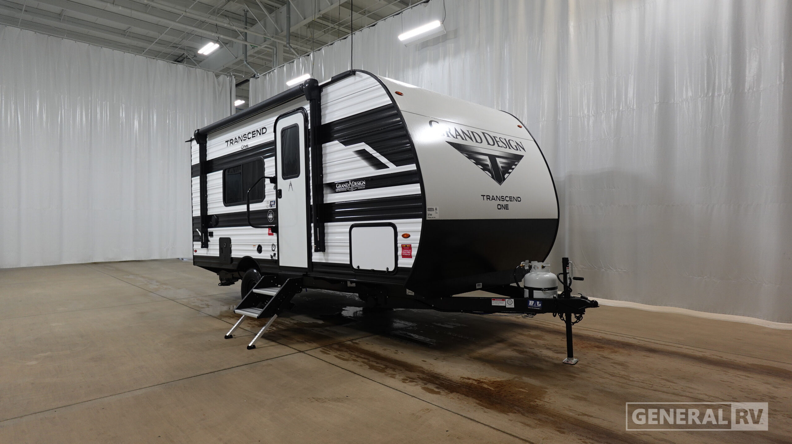 2027 Grand Design TRANSCEND-ONE 151RB RV