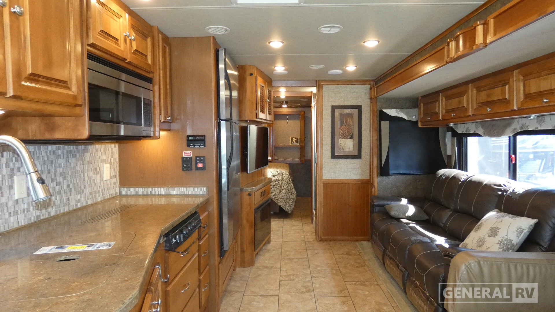 2015 Tiffin OPEN ROAD ALLEGRO 32SA in dover FL