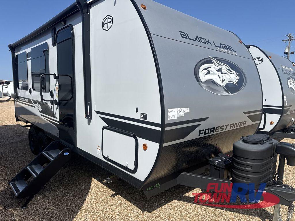 2027 Forest River Rv Cherokee Grey Wolf Black Label 18RRBL in giddings TX