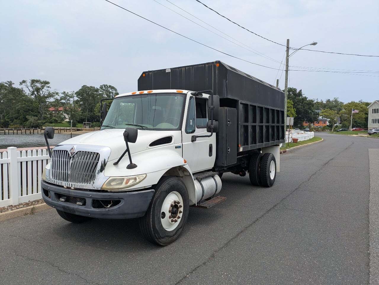 2012 INTERNATIONAL 4300 in Neptune, NJ