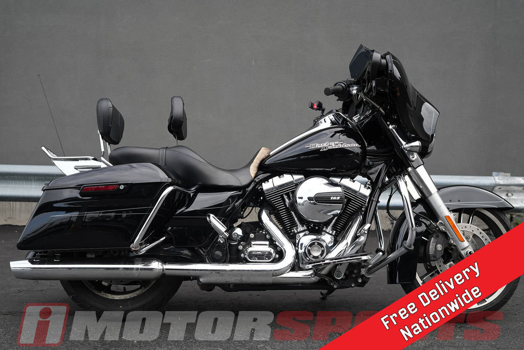 2015 Harley-Davidson FLHXS - Street Glide Special SPECIAL in Elmhurst, IL