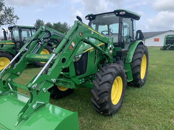 2026 John Deere 5105M in Bloomingdale, OH