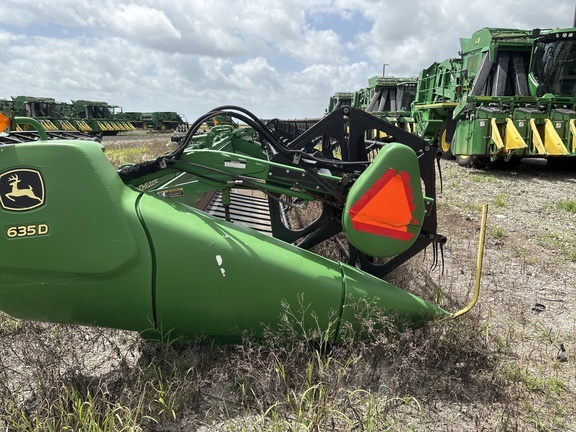 2010 John Deere 635D in Robstown, TX