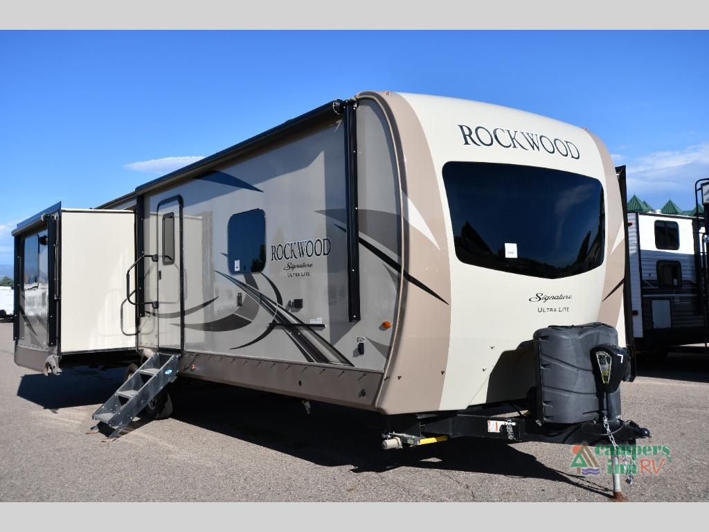 2019 Forest River Rv Rockwood Signature Ultra Lite 8329SS in johnstown CO