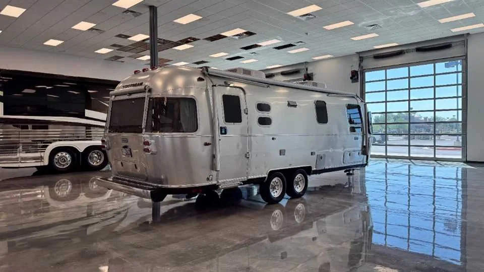 2026 Airstream GLOBETROTTER 27FBT 27FB TWIN in chandler AZ