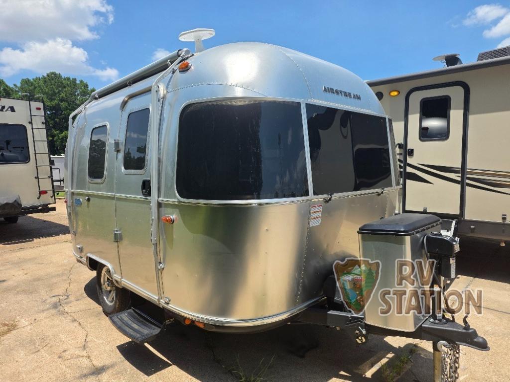 2025 Airstream Bambi 16RB RV