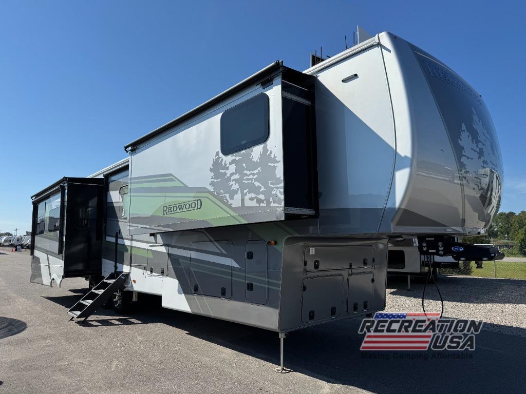 2025 Redwood Rv Redwood 412GK in longs SC