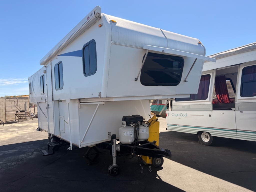 2012 The Old Elm TrailManor 2417 in lancaster CA