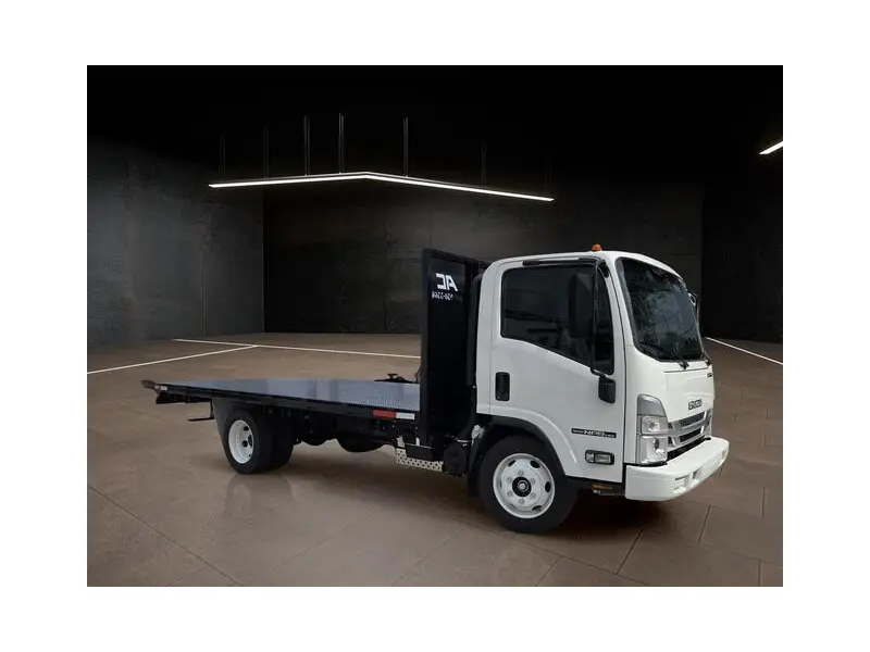 2026 ISUZU NPR HD
