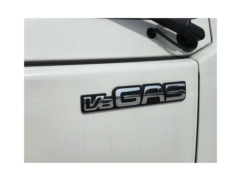 2026 ISUZU NPR HD