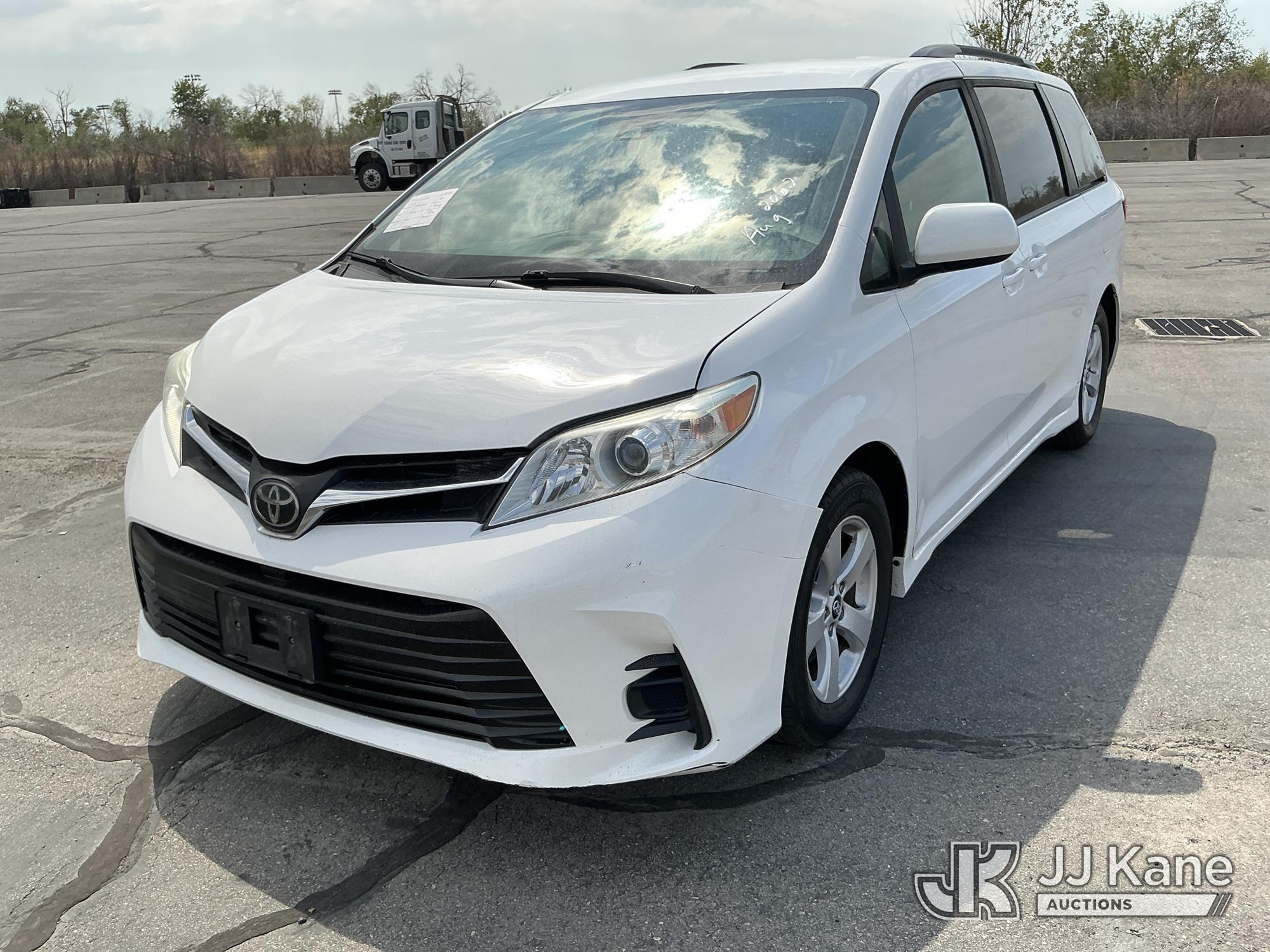 2018 TOYOTA SIENNA in Salt Lake City, UT