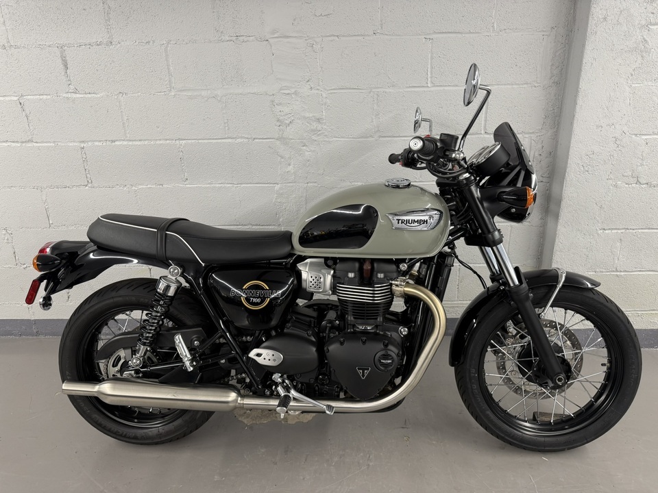 2026 Triumph Bonneville T100