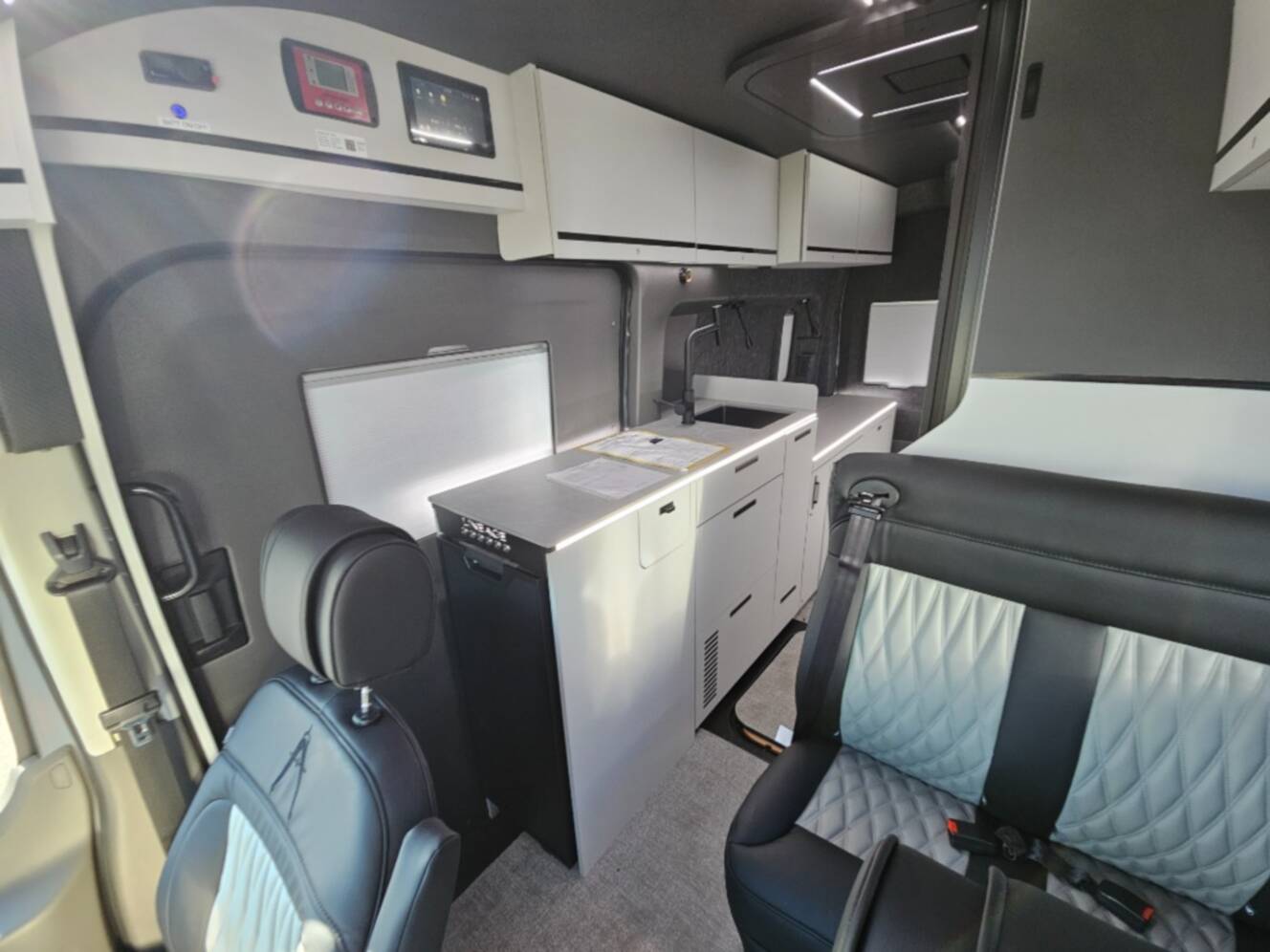 A photo of this 2026 Grand Design Lineage Series Vt LVT1