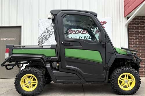 2023 John Deere GATOR 835R BASE in sioux falls SD