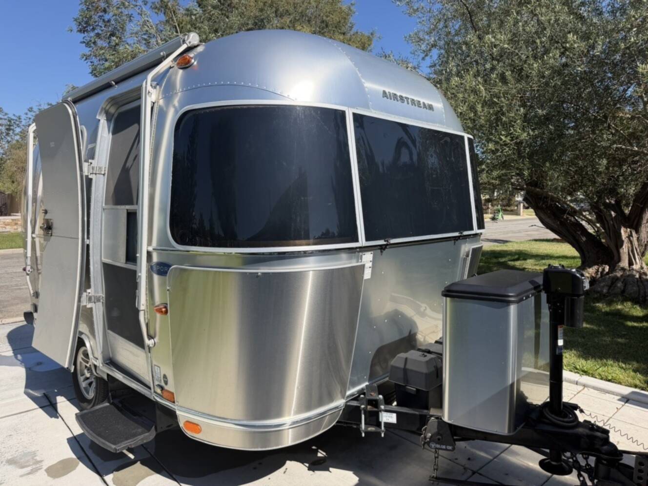 A photo of this 2014 Airstream SPORT 16RB