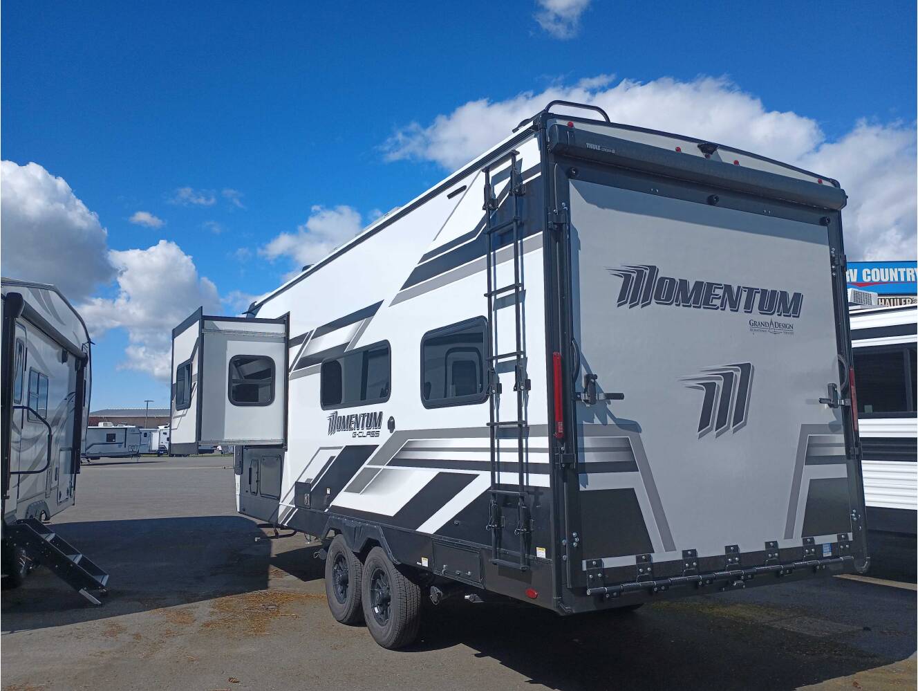 A photo of this 2026 Grand Design Momentum G-Class 21G