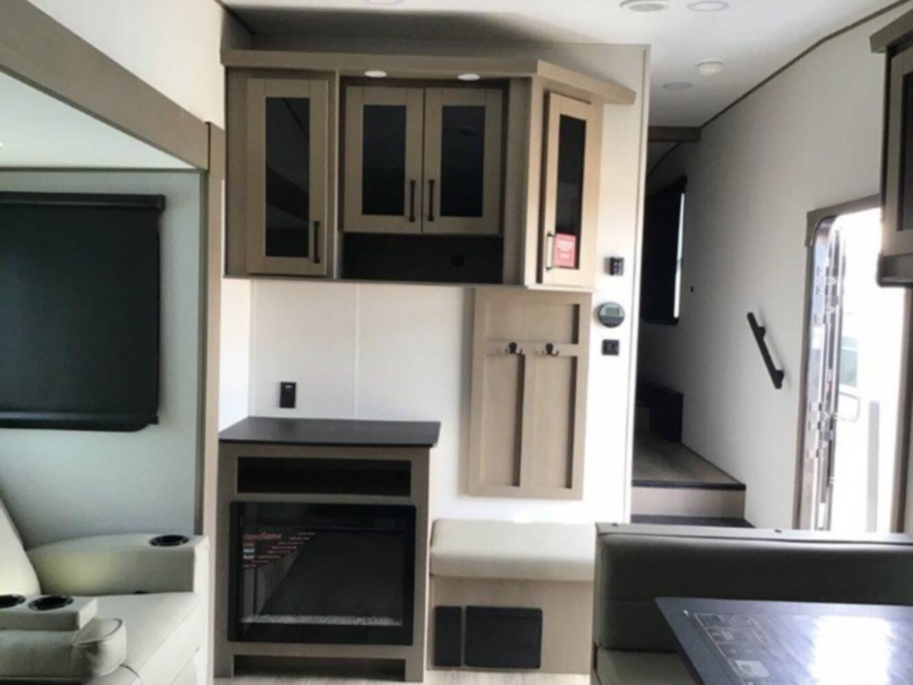 A photo of this 2026 Forest River Salem Cruise Lite 273QBXL