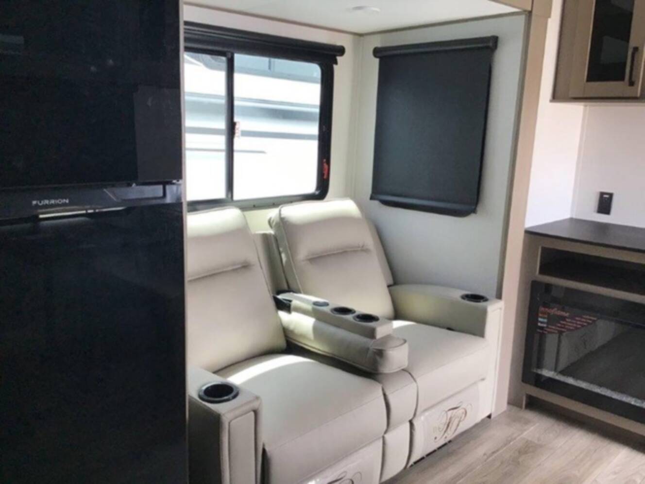 A photo of this 2026 Forest River Salem Cruise Lite 273QBXL