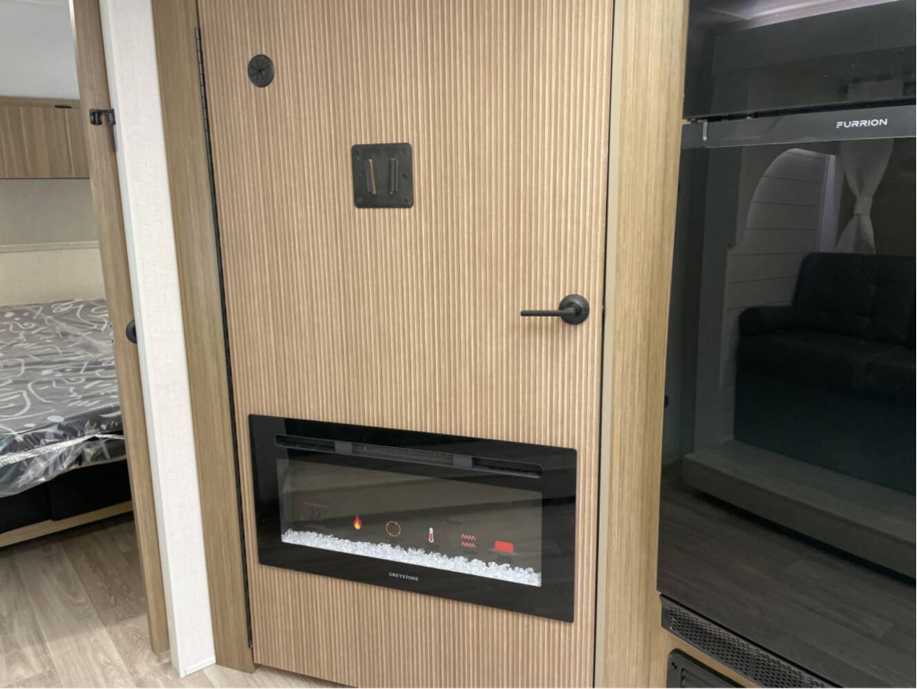 A photo of this 2026 Forest River Salem Cruise Lite 25ICE