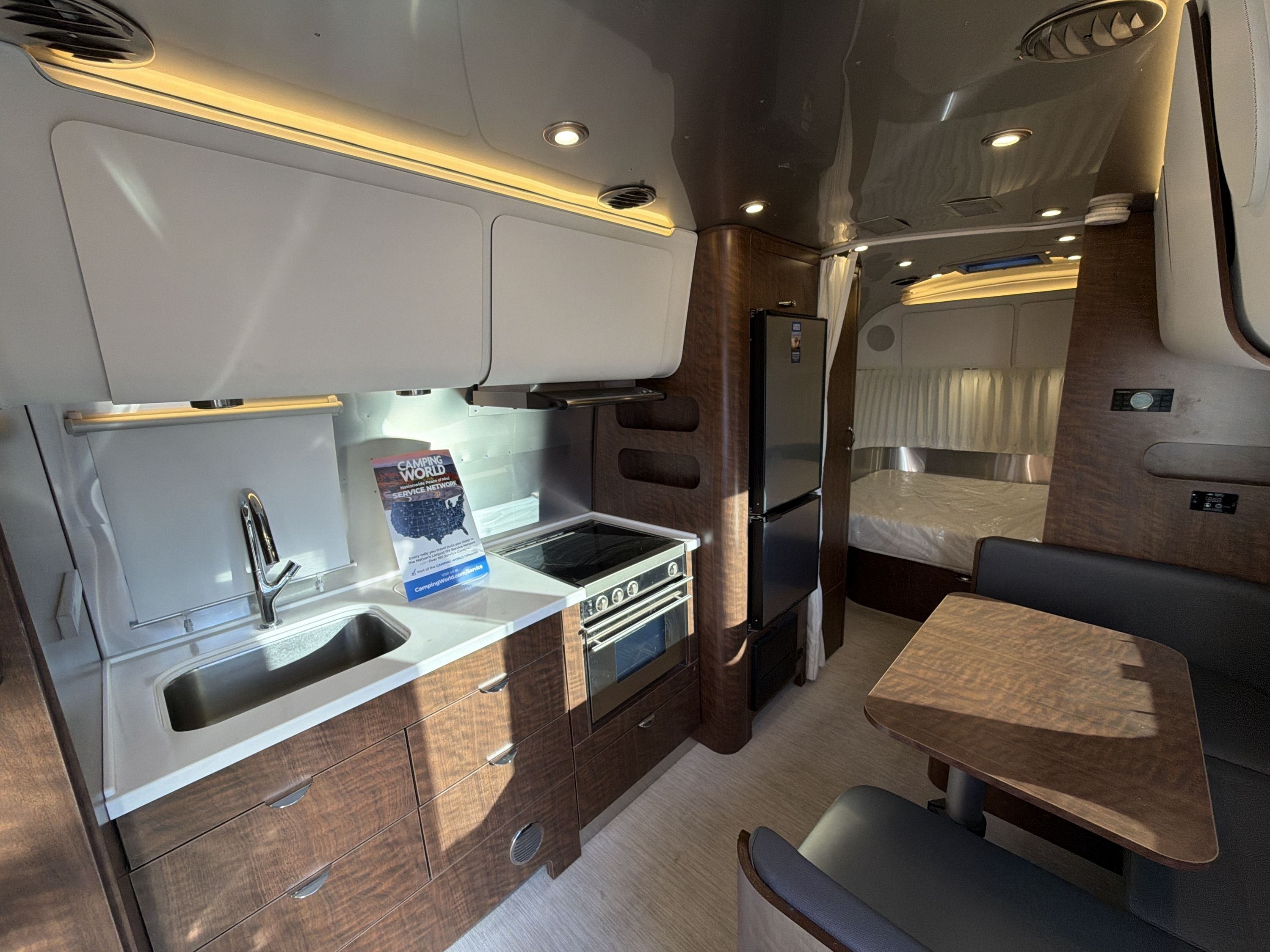 2022 Airstream GLOBETROTTER 23FB QUEEN in reno NV