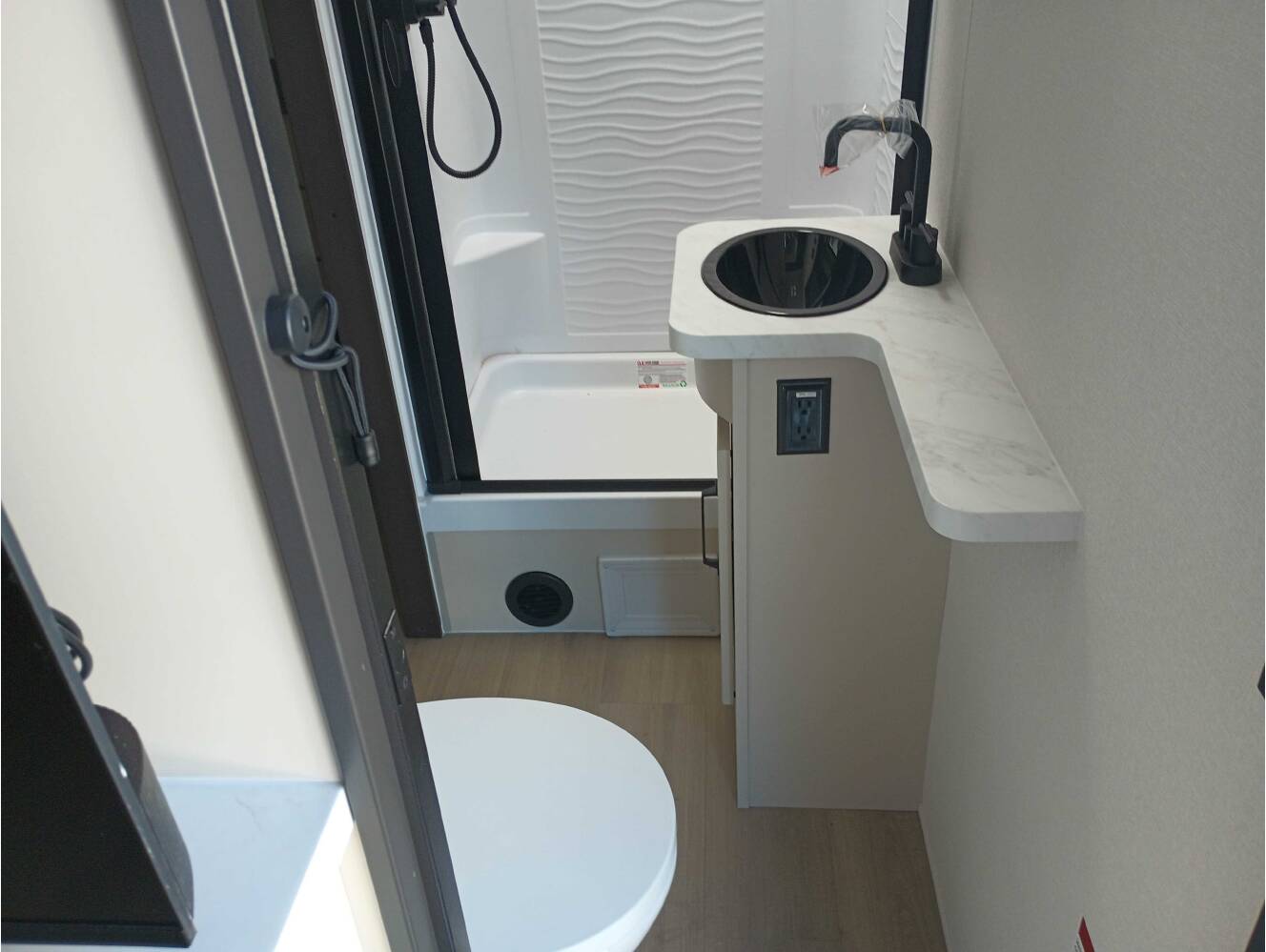 A photo of this 2026 Grand Design Momentum G-Class 21G