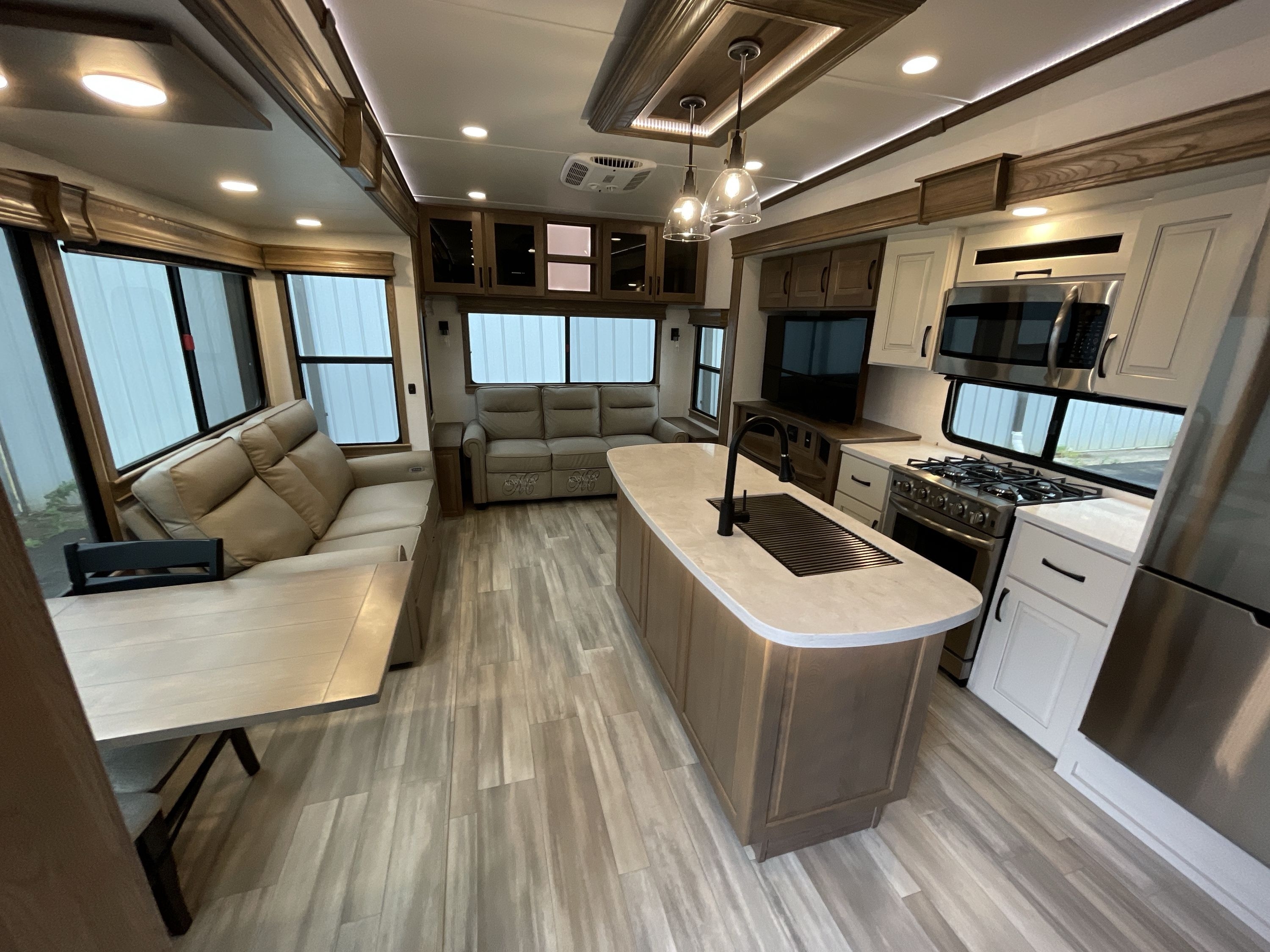 2024 Alliance PARADIGM 310RL in grand rapids MI