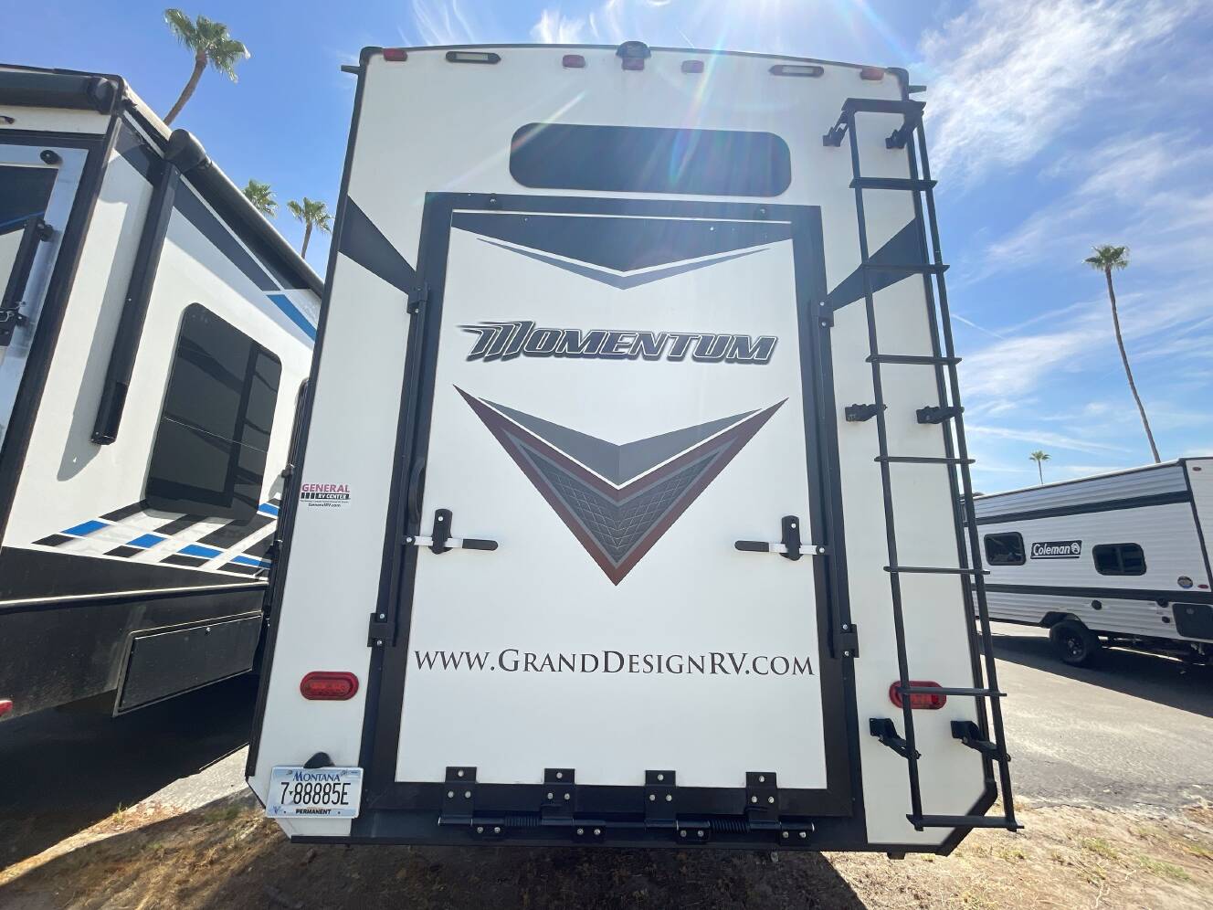 A photo of this 2019 Grand Design MOMENTUM 376TH