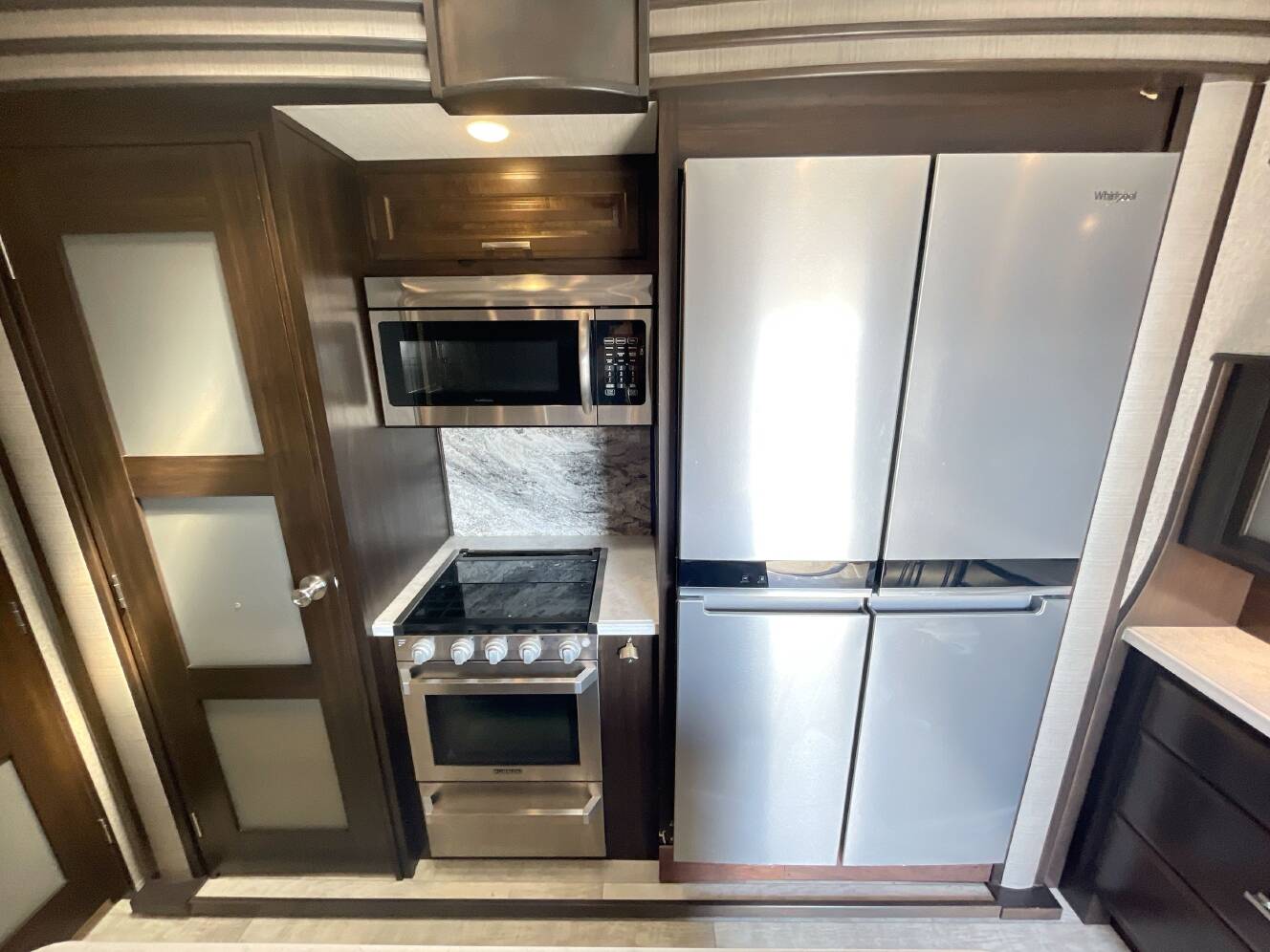 A photo of this 2019 Grand Design MOMENTUM 376TH