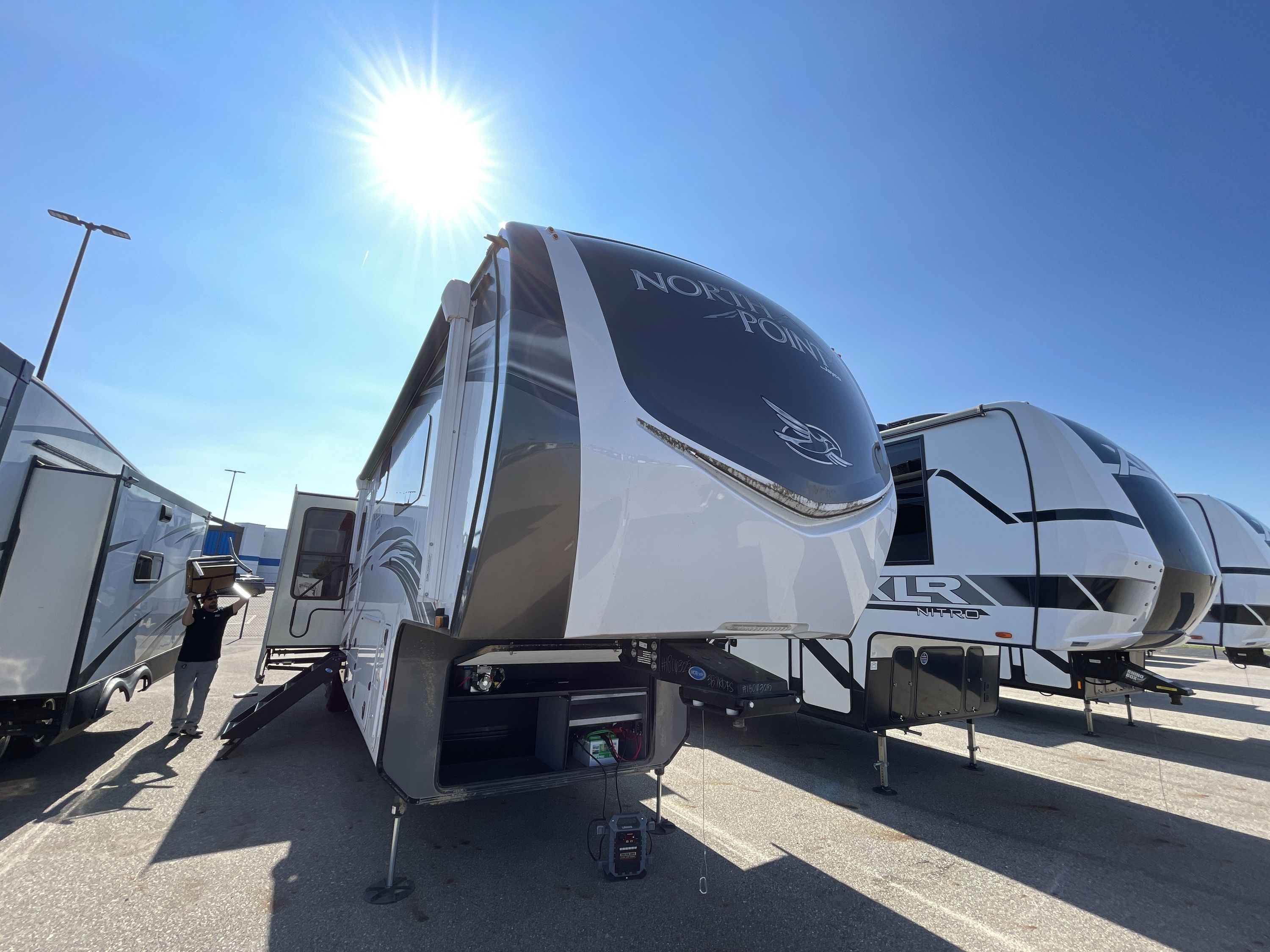 2021 Jayco NORTH POINT 387RDFS in coldwater MI