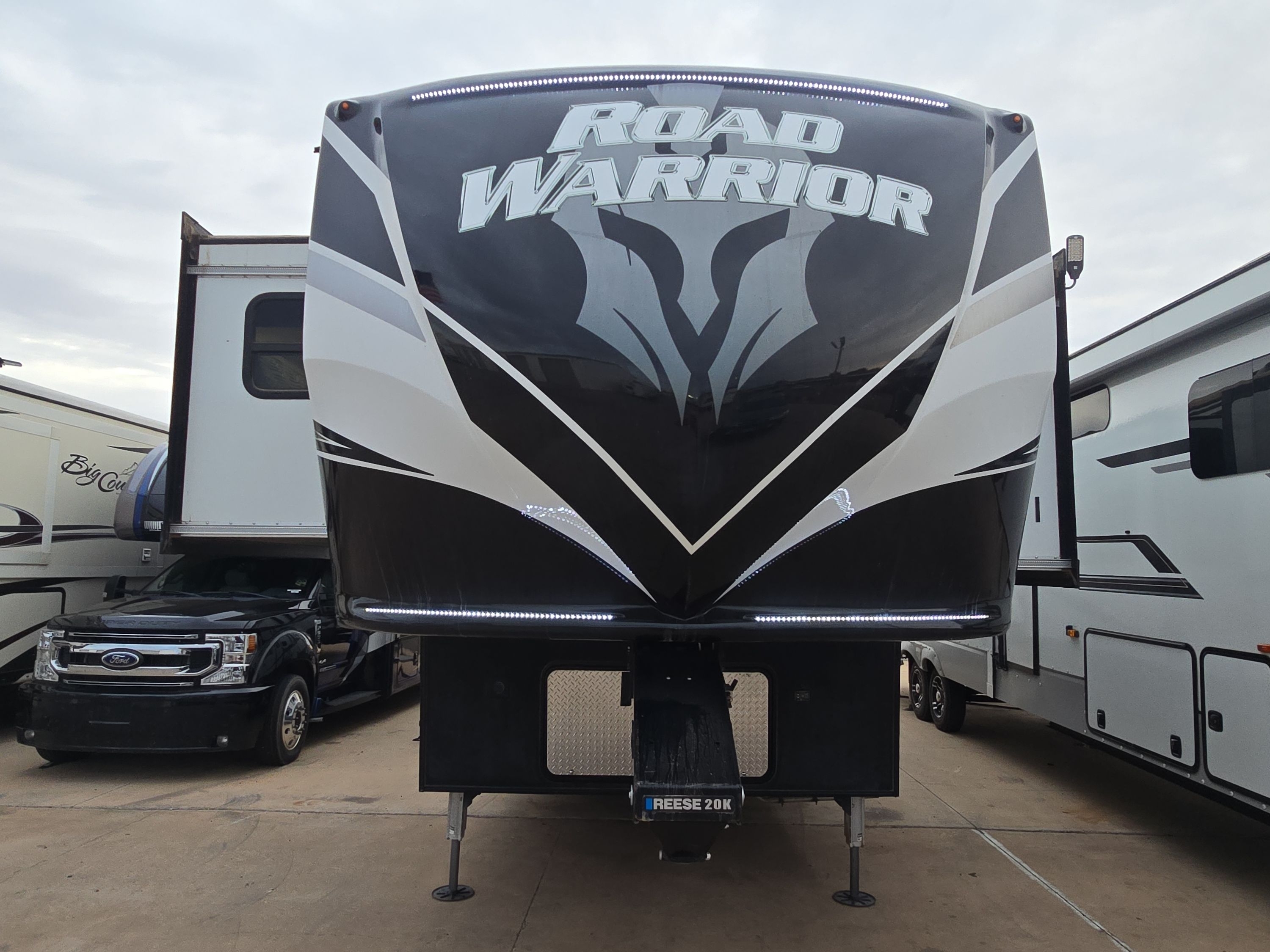 2021 Heartland ROAD WARRIOR 414RW in lubbock TX