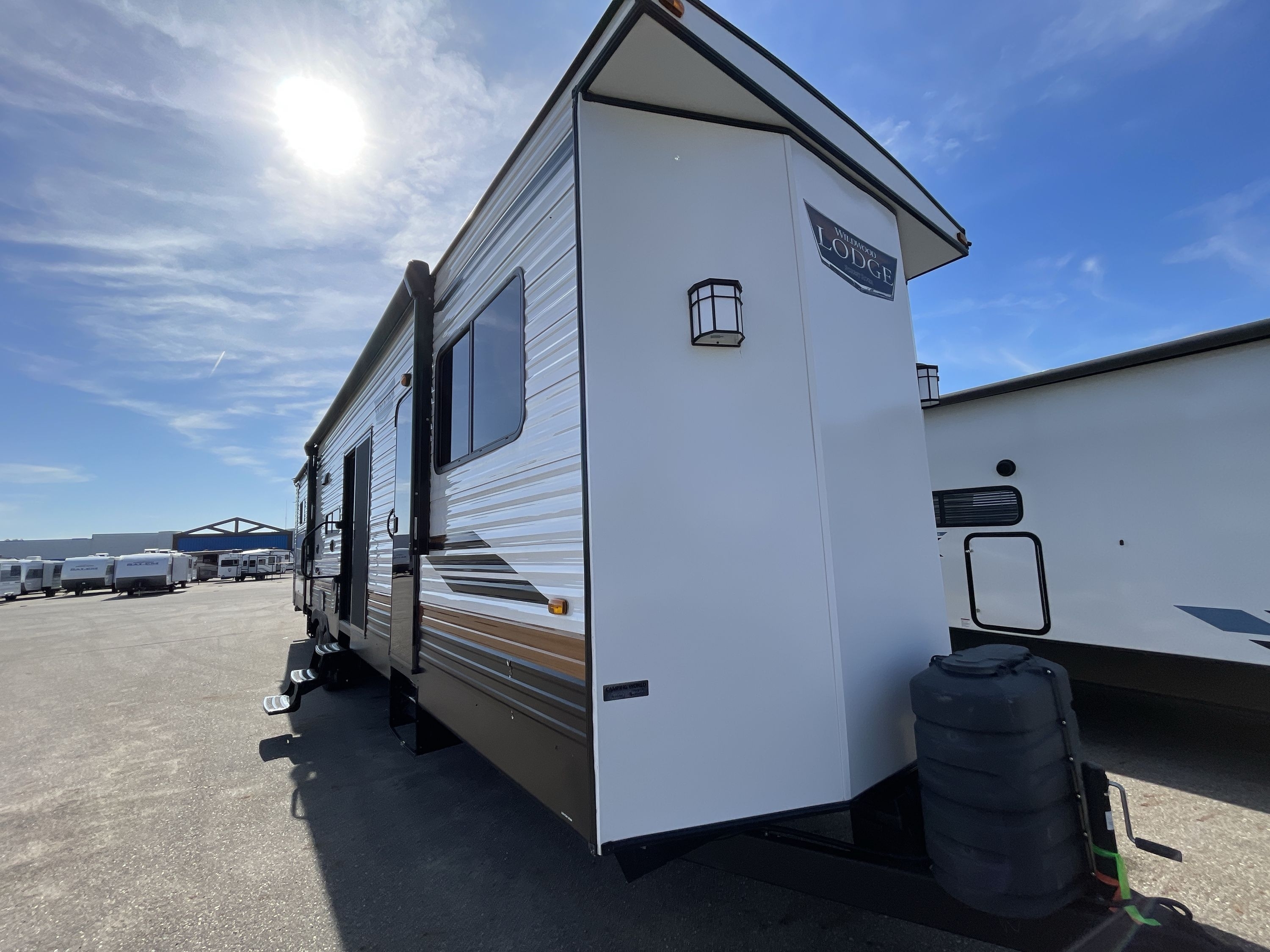 2024 Forest River WILDWOOD LODGE 42QBQ RV
