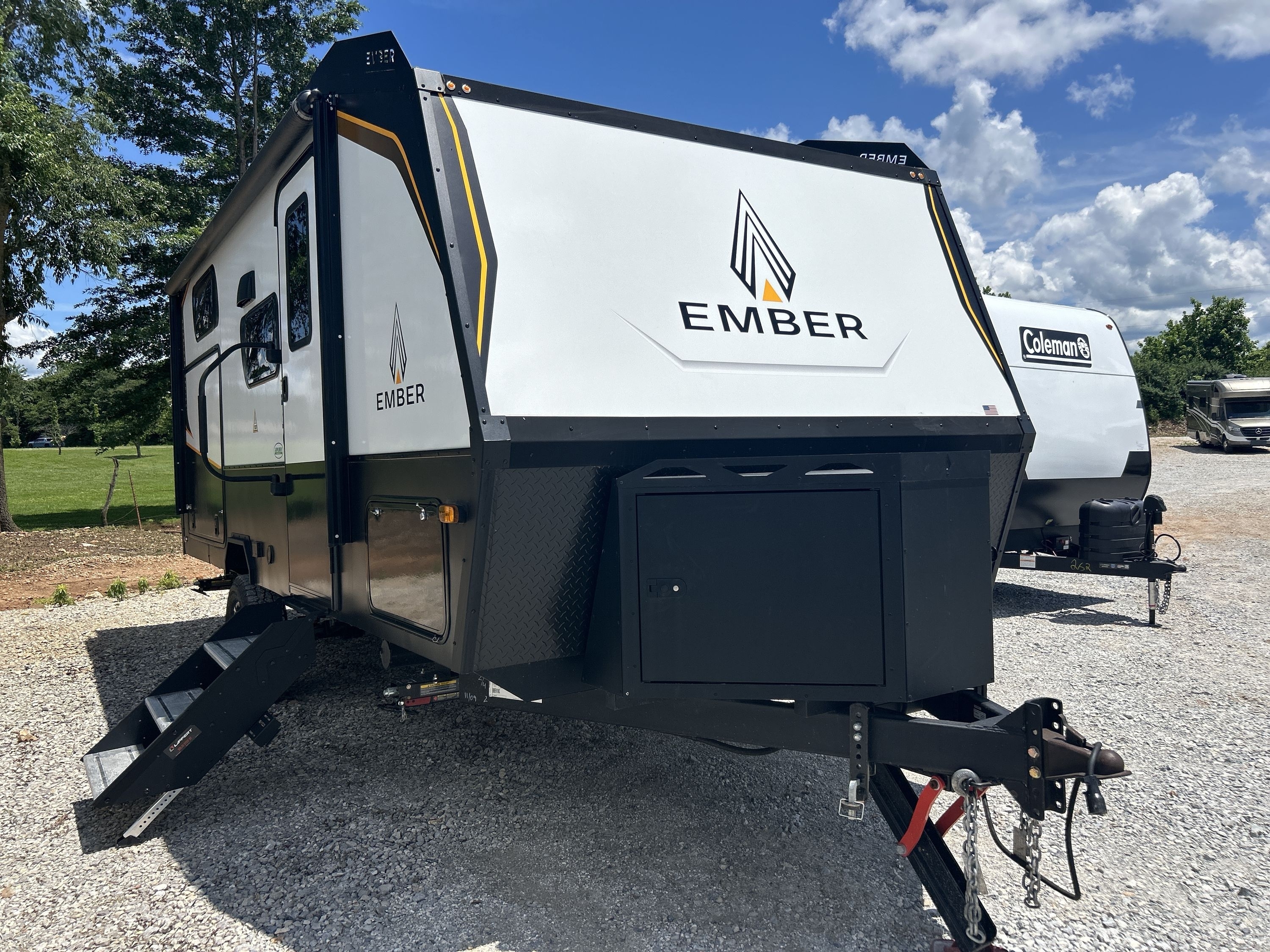 2023 Ember OVERLAND 191MDB RV