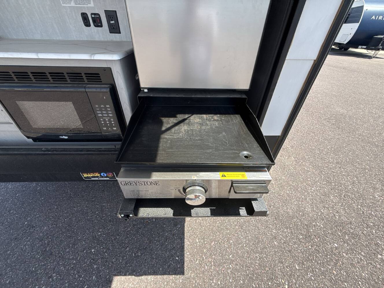 A photo of this 2025 Coachmen CLIPPER 12000ROK