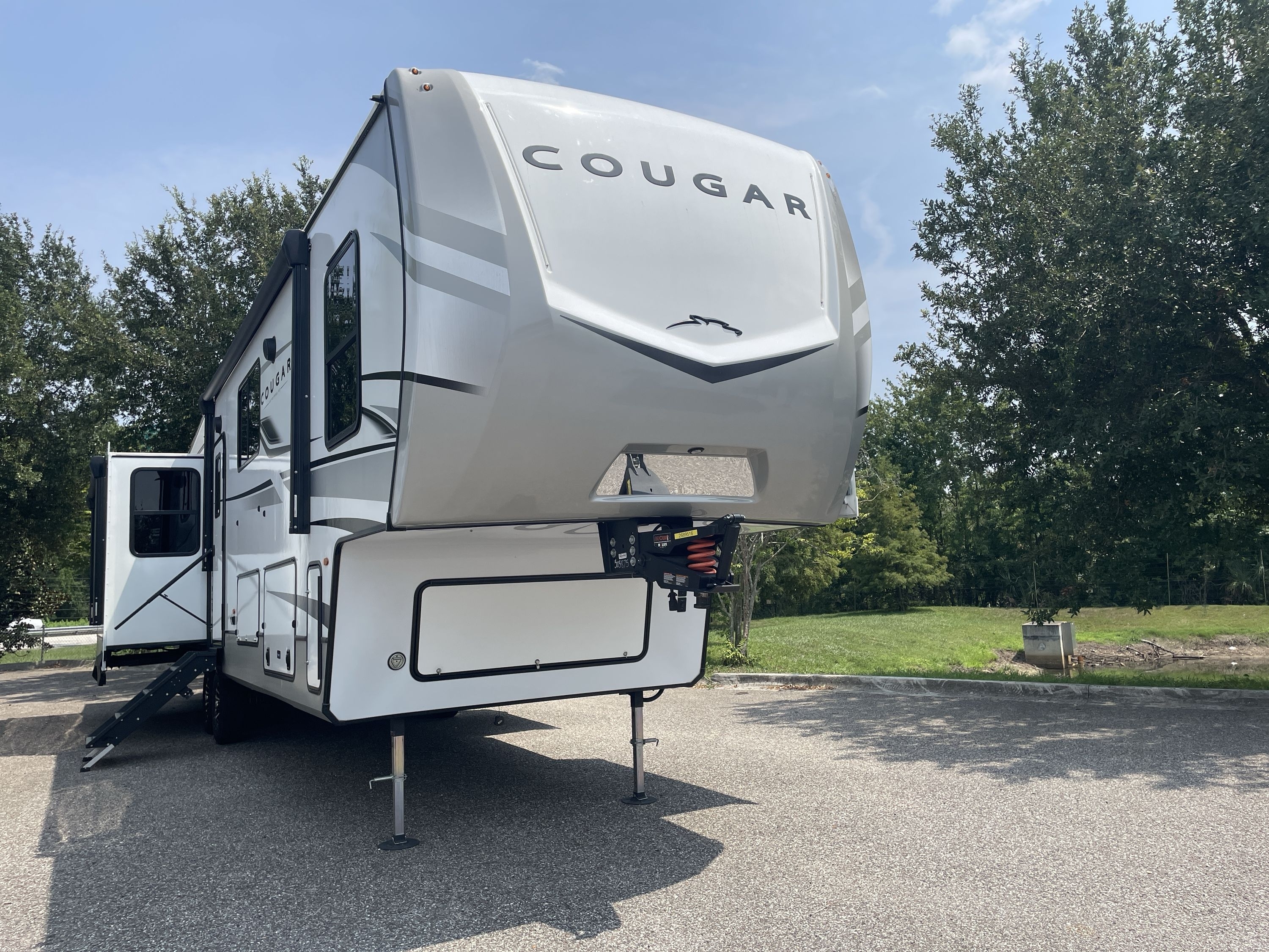 2025 Keystone COUGAR 360MBI in jacksonville FL