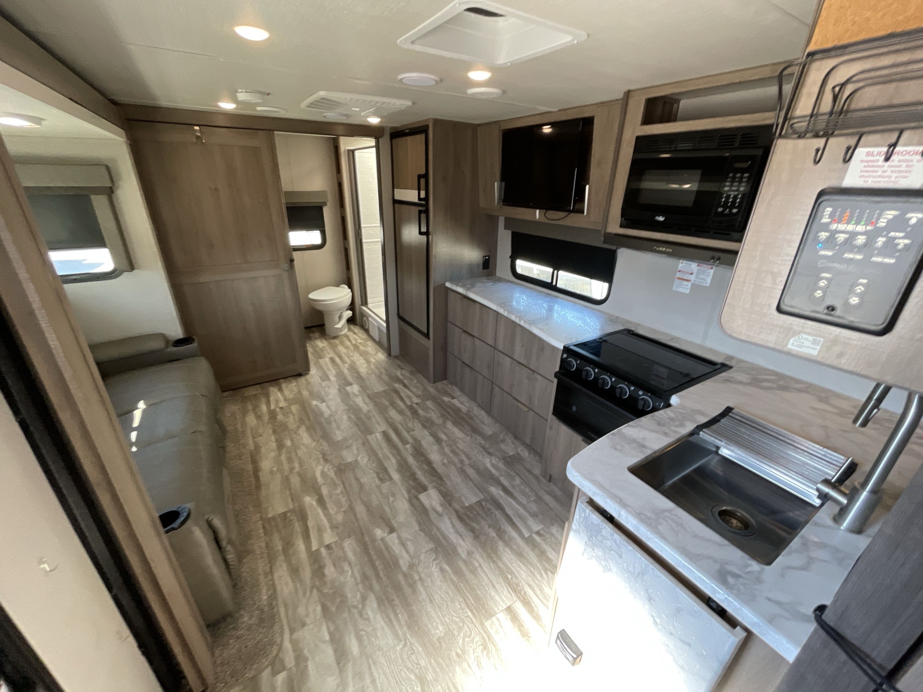 2021 Grand Design IMAGINE XLS 22RBE in wentzville MO