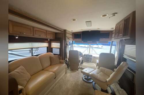 2007 Itasca SUNCRUISER 33V in midway FL