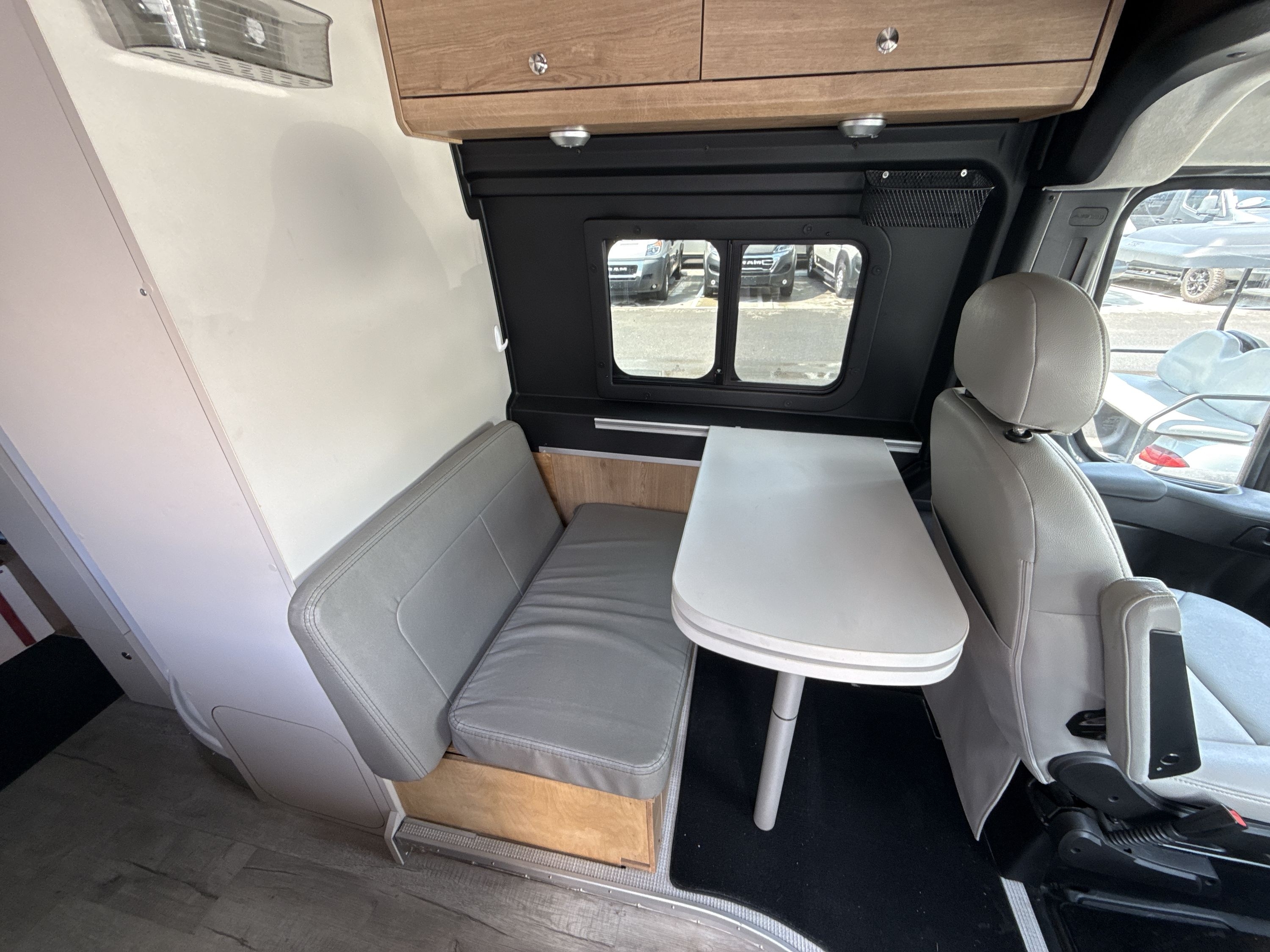 2024 Airstream RANGELINE 20 BASE in kodak TN