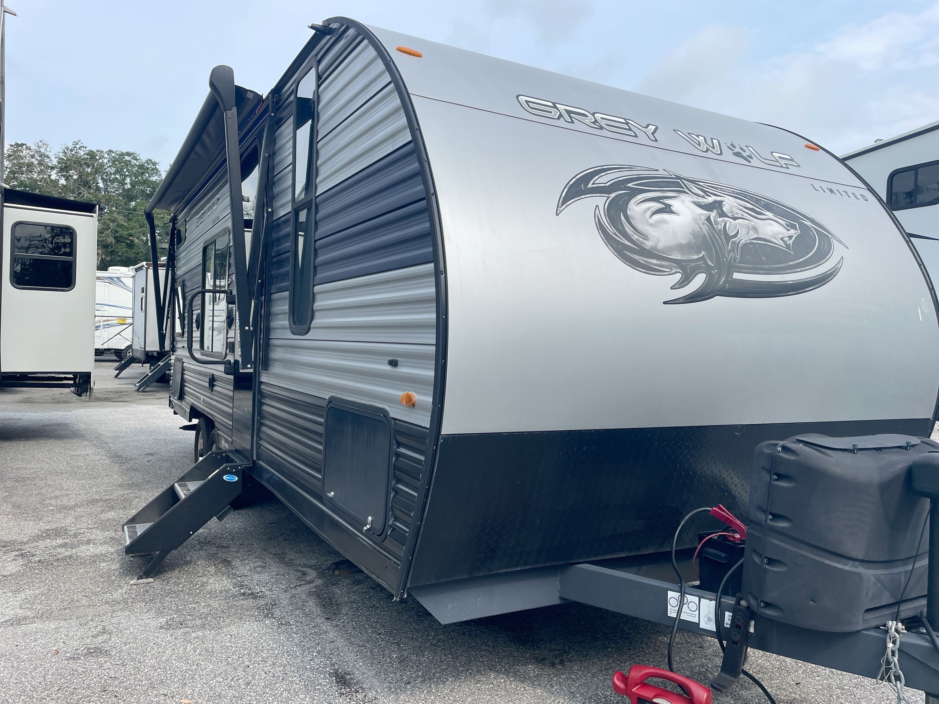 2022 Forest River GREY WOLF 22MKSE in dover FL